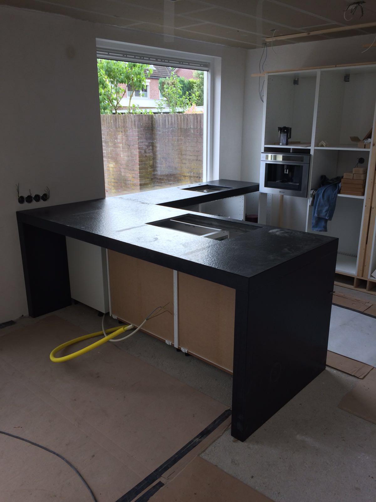 Keuken_in_aanbouw_1.jpeg