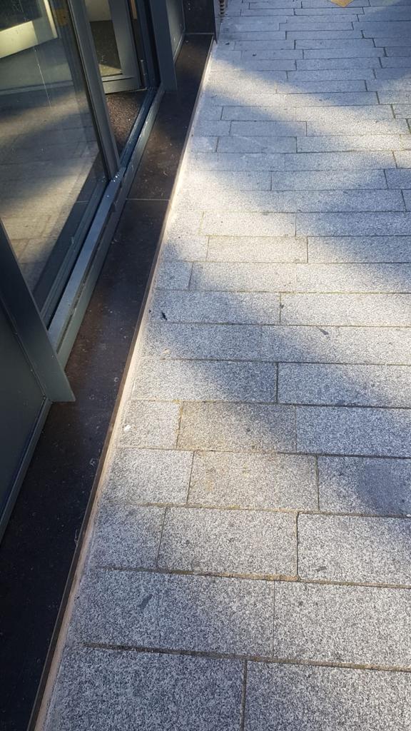 Pipoos_GevelBesterd_aansluitend_bij_grond.jpeg